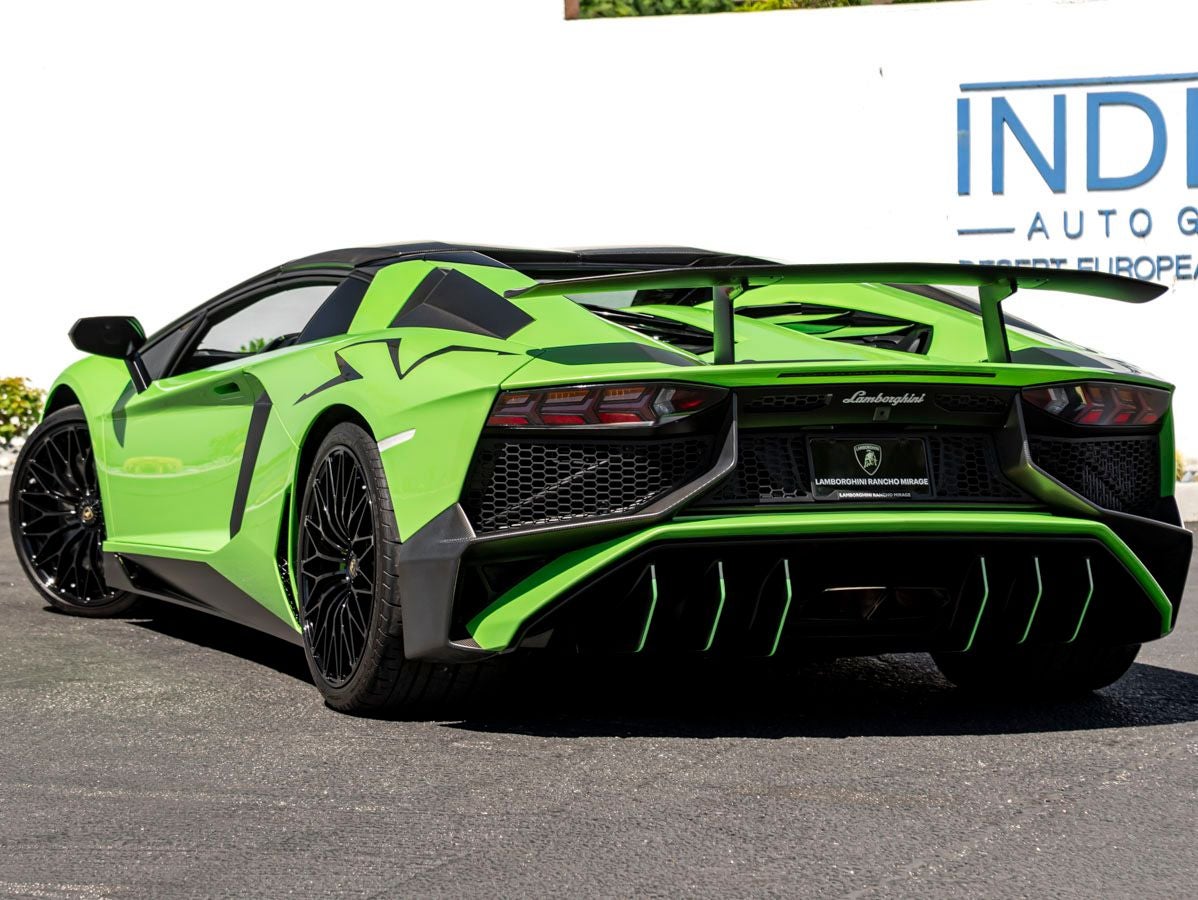 2017 Lamborghini Aventador SV LP750-4 SuperVeloce