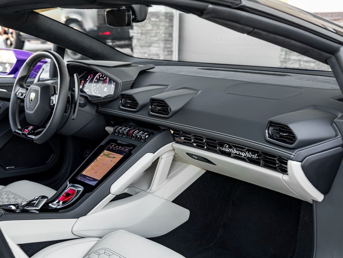 2024 Lamborghini Huracan EVO Base