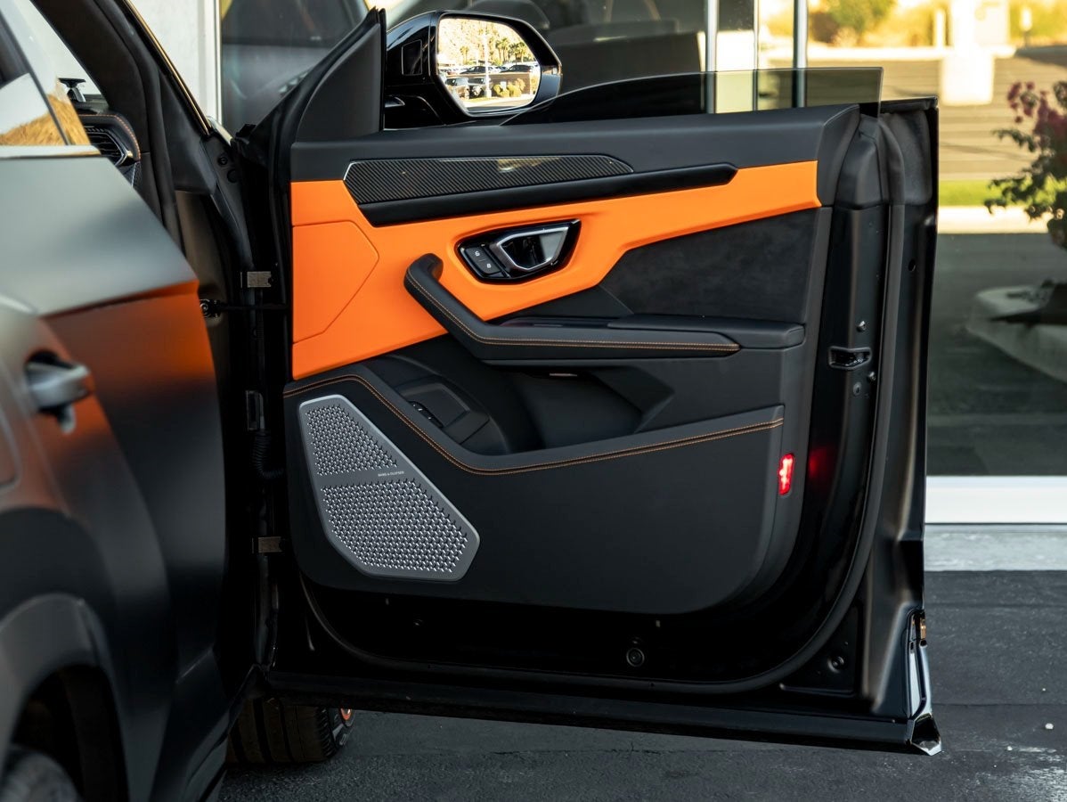 2024 Lamborghini Urus S