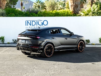 2024 Lamborghini Urus S