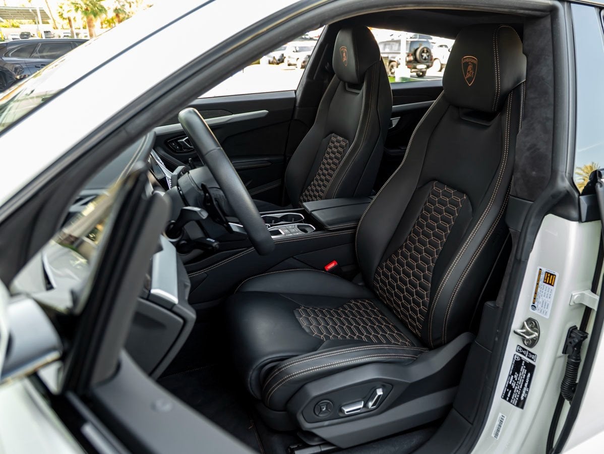 2024 Lamborghini Urus S