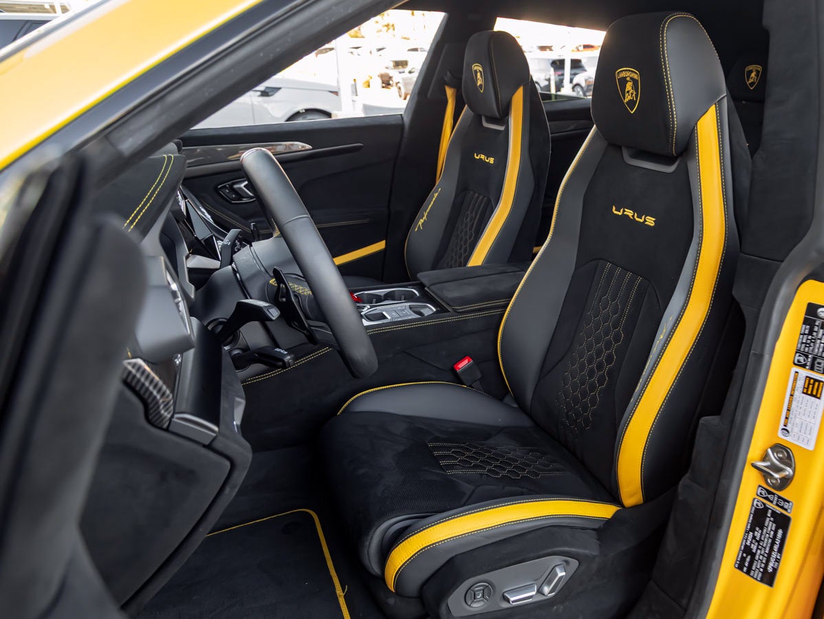 2024 Lamborghini Urus Performante