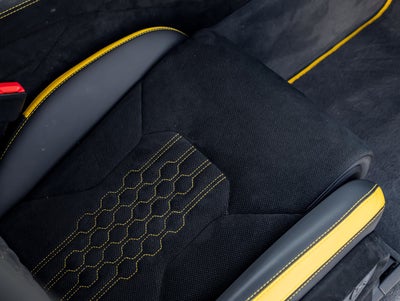 2024 Lamborghini Urus Performante