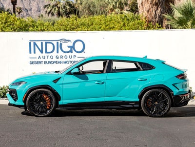 2025 Lamborghini Urus SE