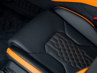 2025 Lamborghini Urus SE