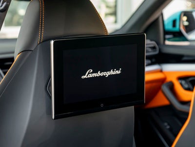 2025 Lamborghini Urus SE