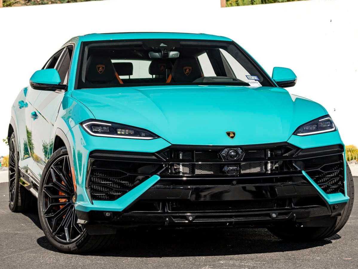 2025 Lamborghini Urus SE
