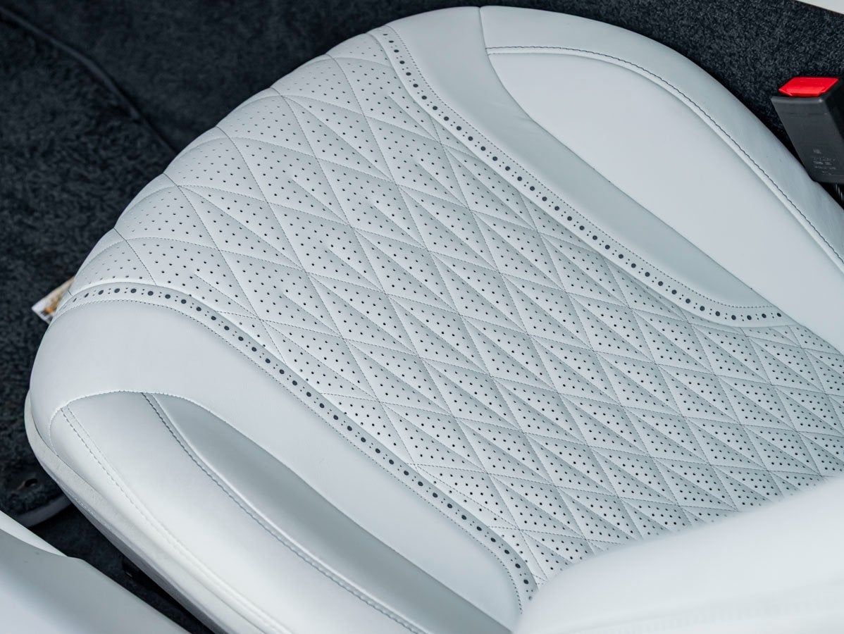 2026 Aston Martin DB12 Volante