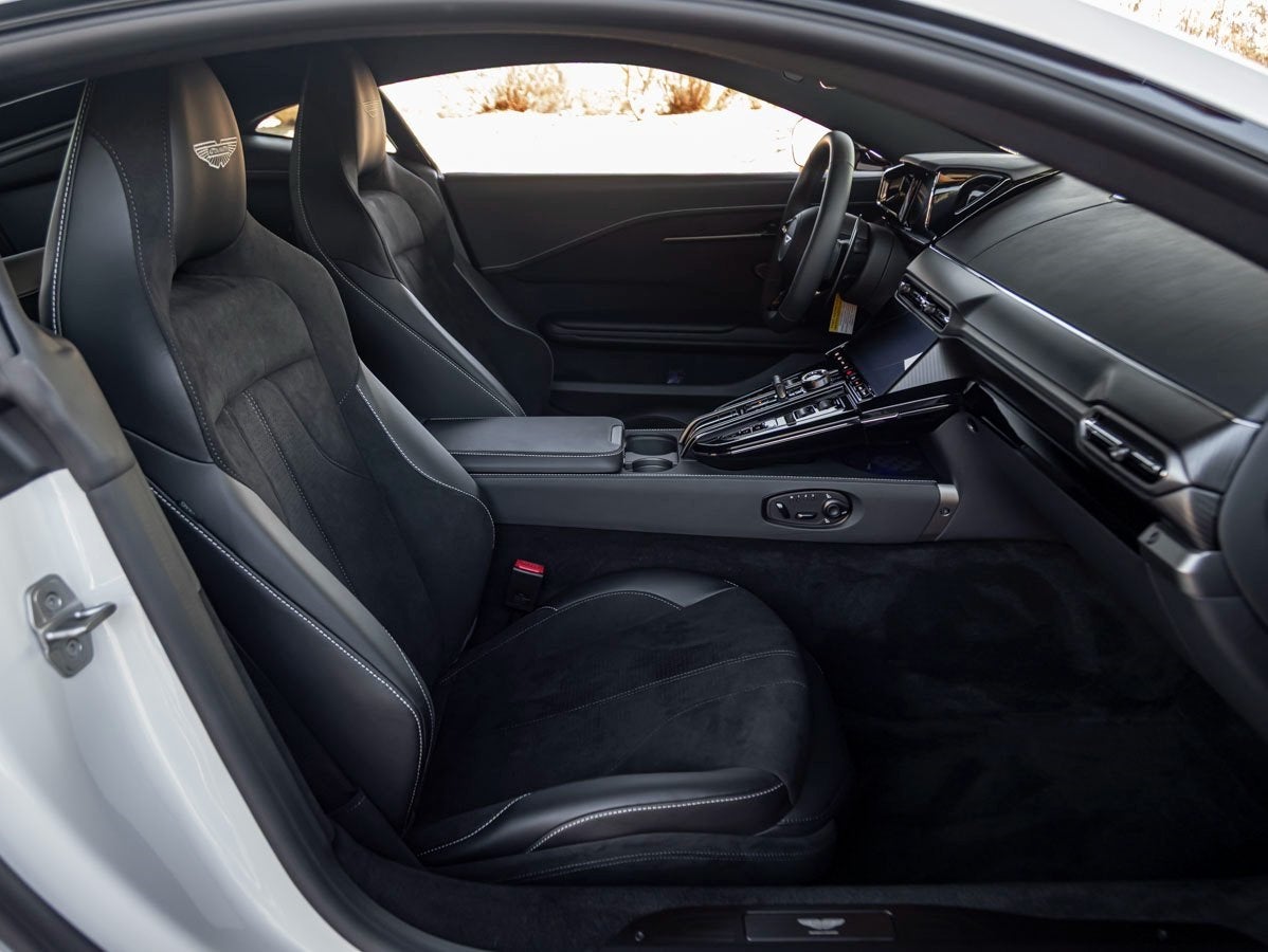 2026 Aston Martin Vantage Base