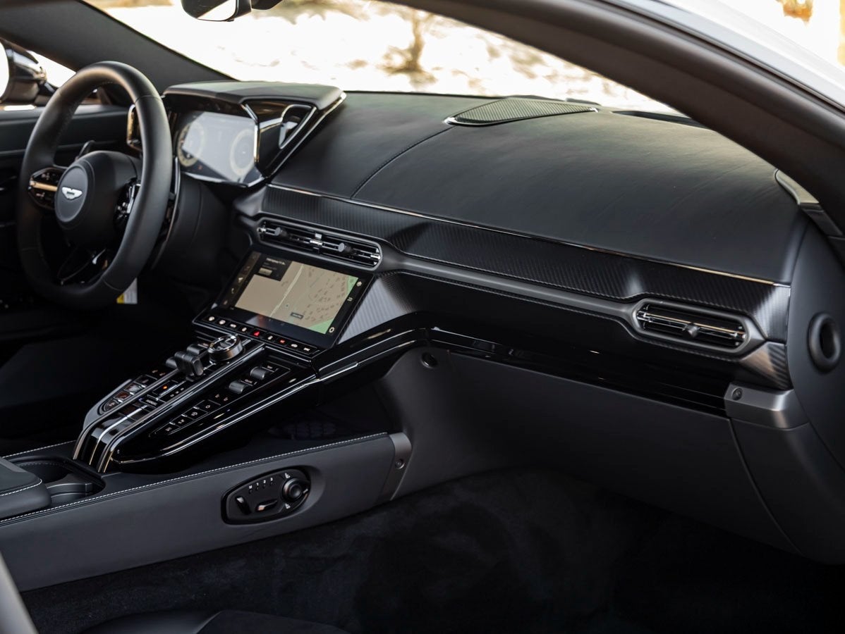 2026 Aston Martin Vantage Base