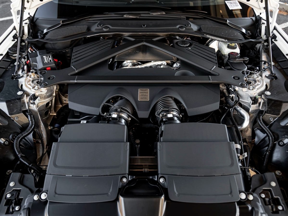 2026 Aston Martin Vantage Base