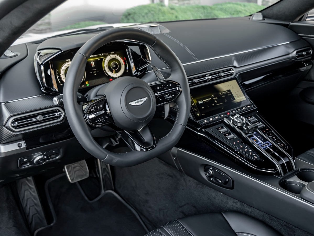 2026 Aston Martin Vantage Base