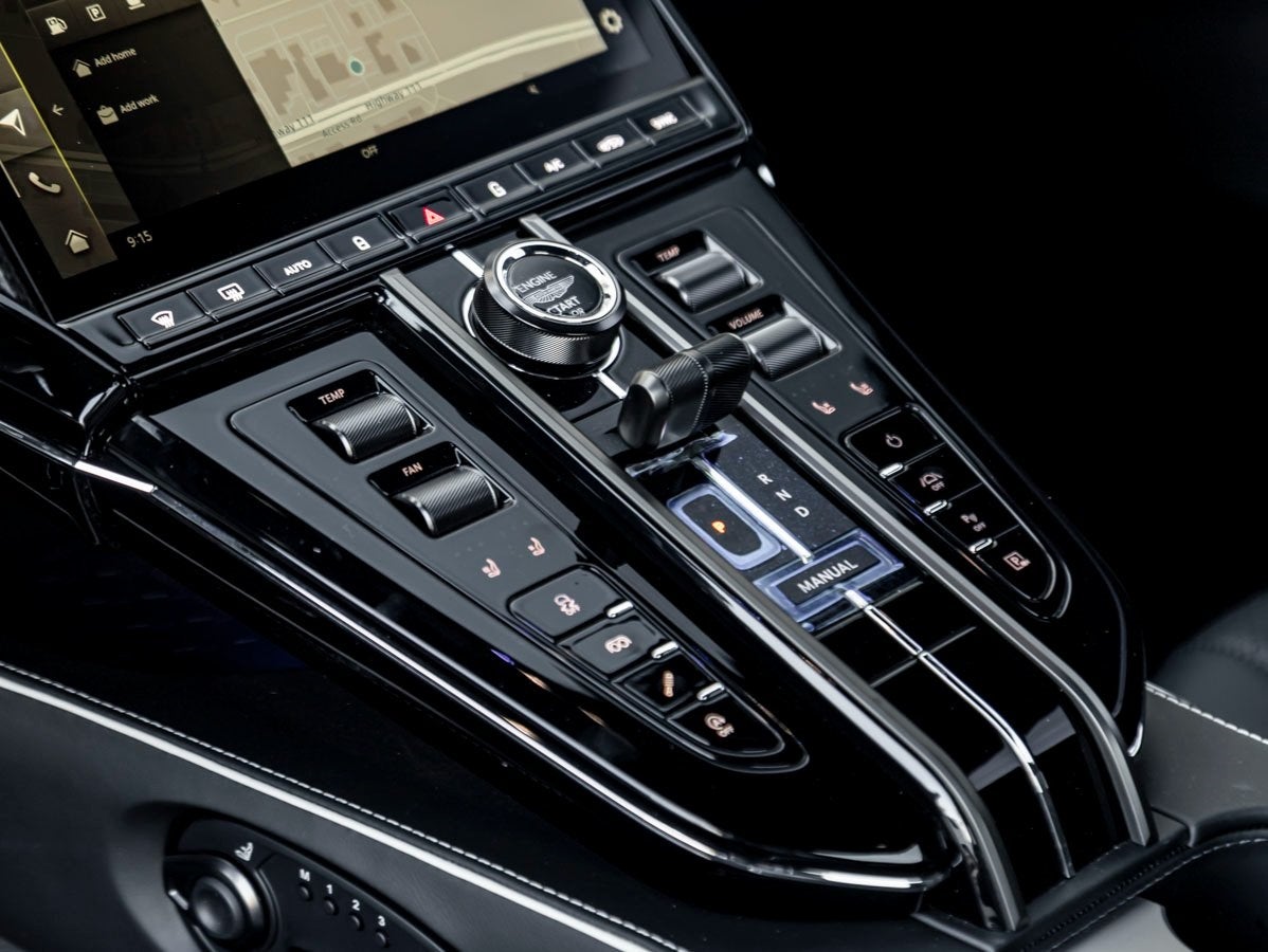 2026 Aston Martin Vantage Base