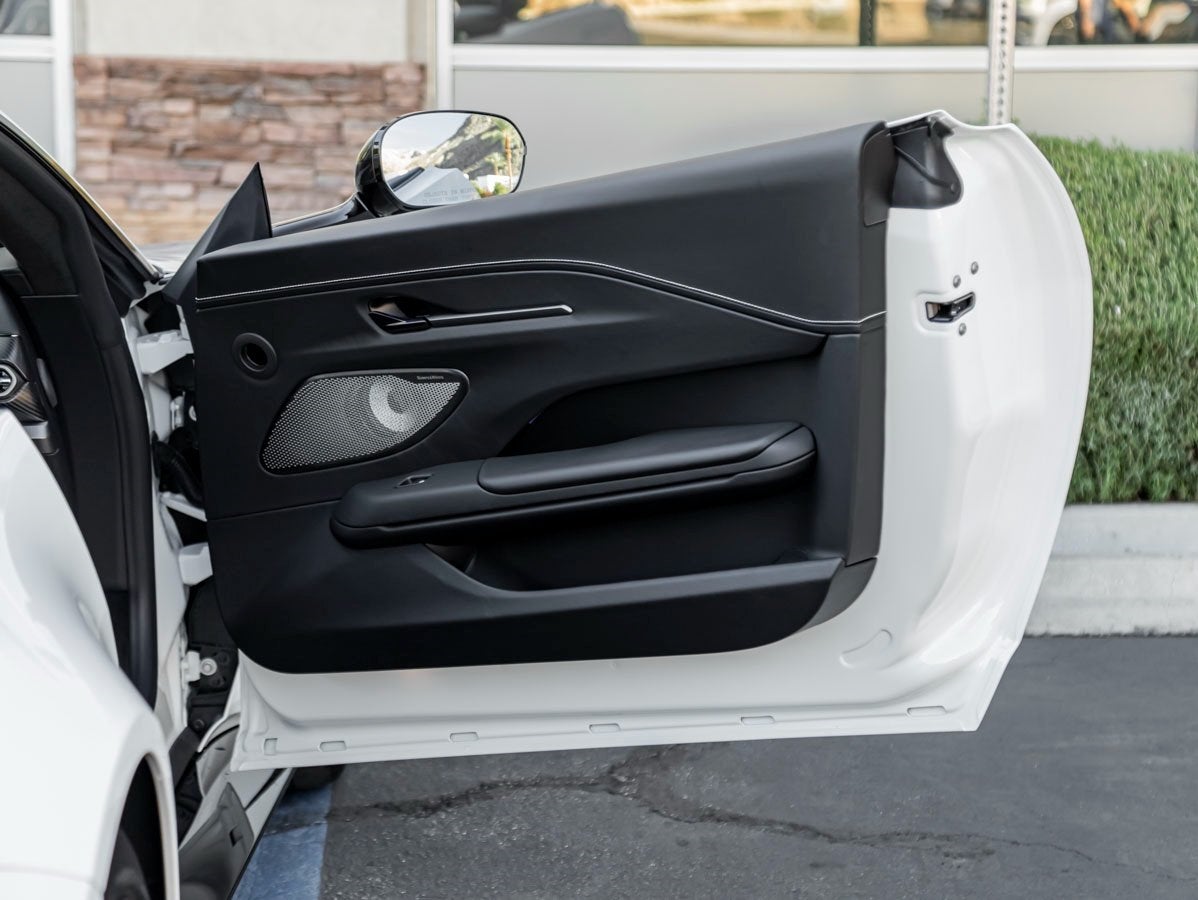 2026 Aston Martin Vantage Base