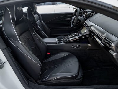 2026 Aston Martin Vantage Base