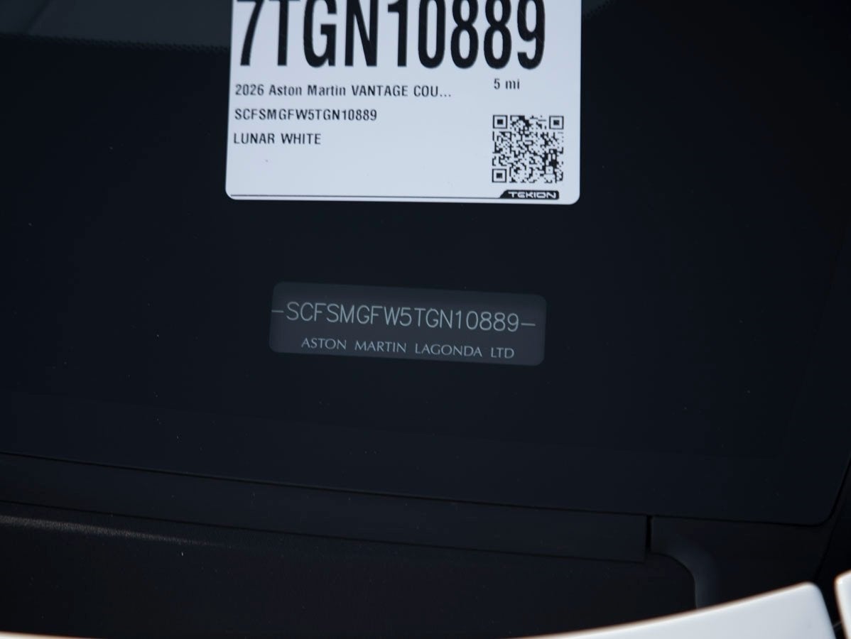 2026 Aston Martin Vantage Base