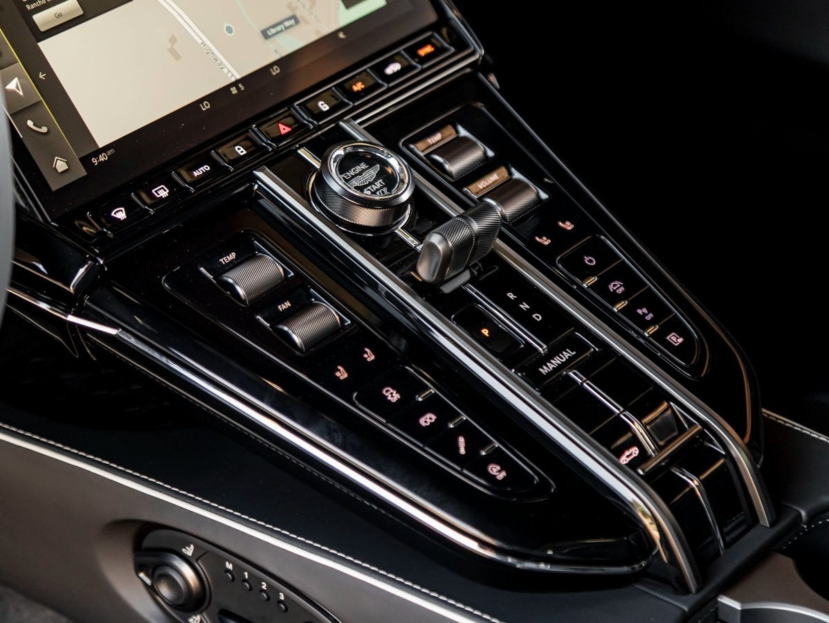 2026 Aston Martin Vantage Base