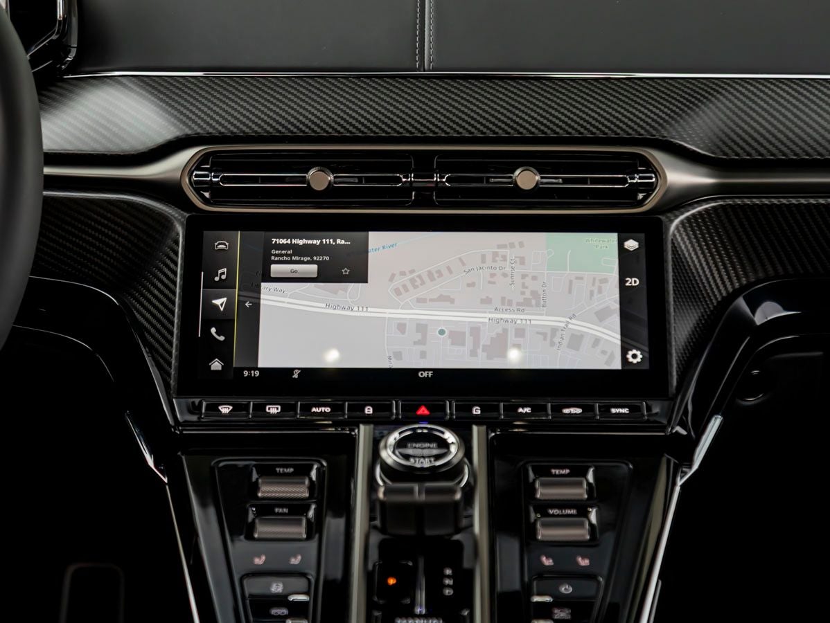 2026 Aston Martin Vantage Base