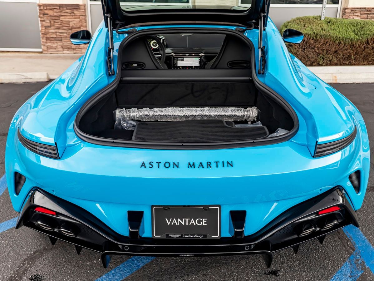 2026 Aston Martin Vantage Base