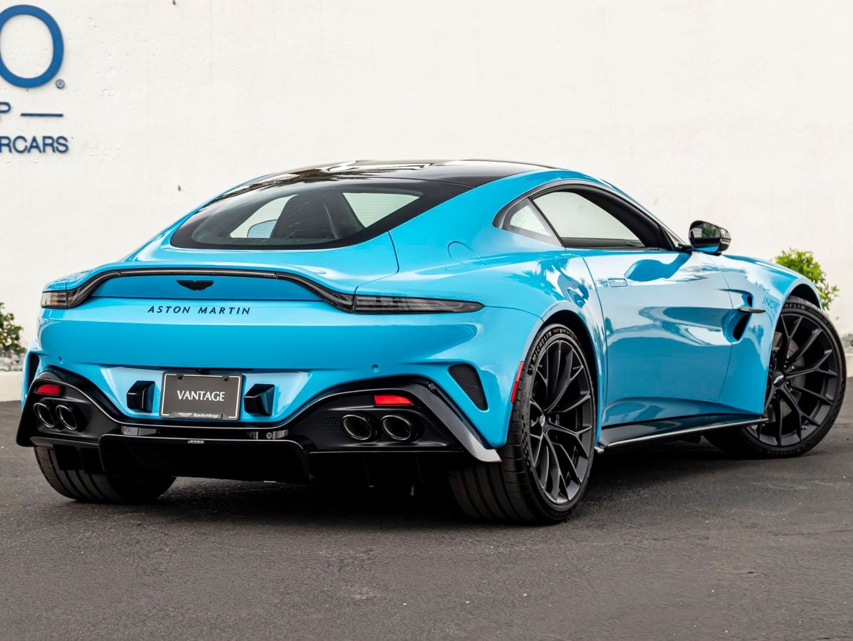 2026 Aston Martin Vantage Base