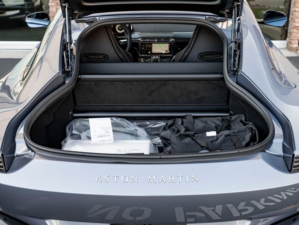 2026 Aston Martin Vantage Base
