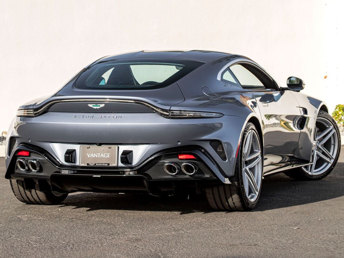 2026 Aston Martin Vantage Base