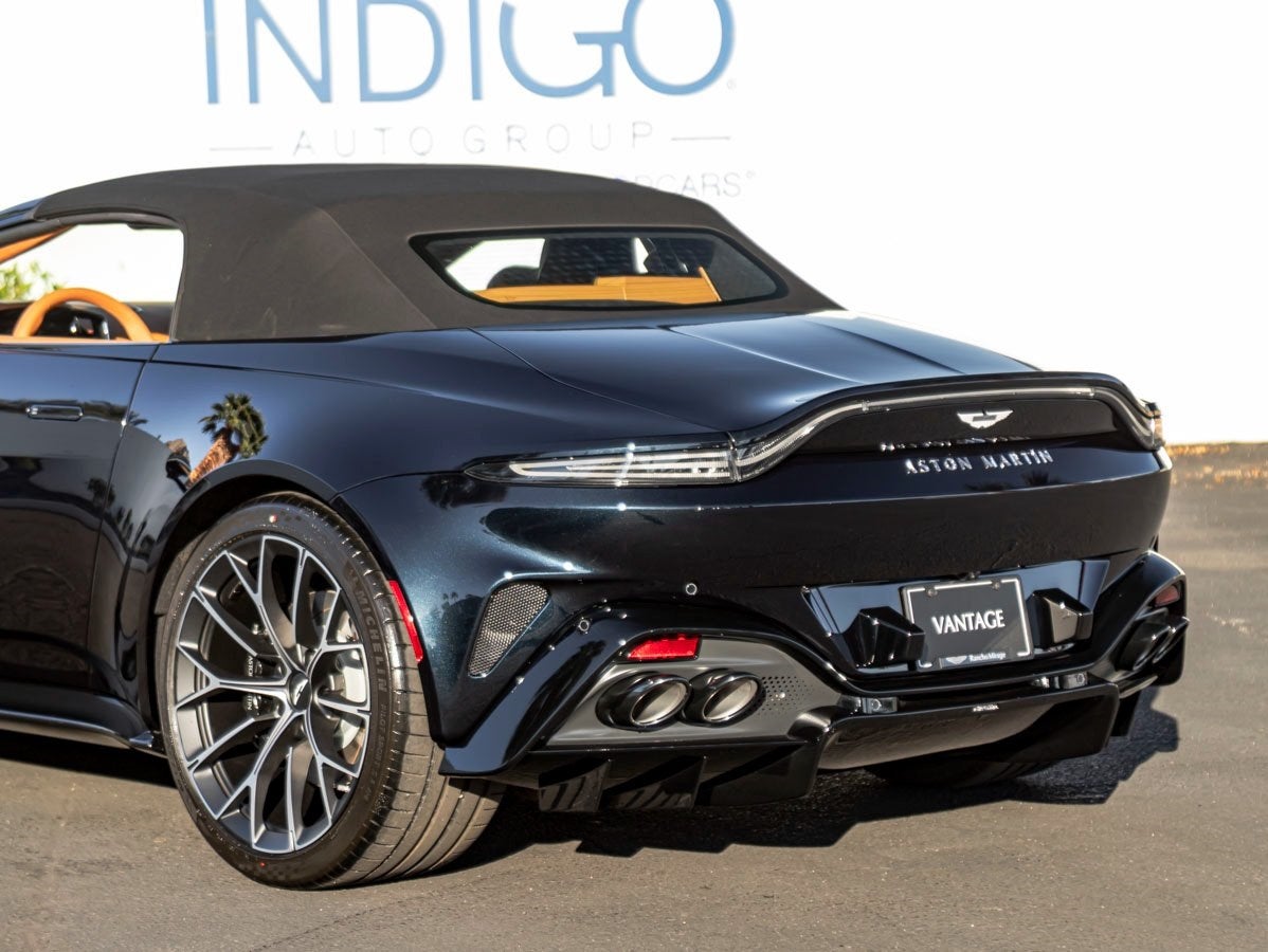 2026 Aston Martin Vantage Roadster