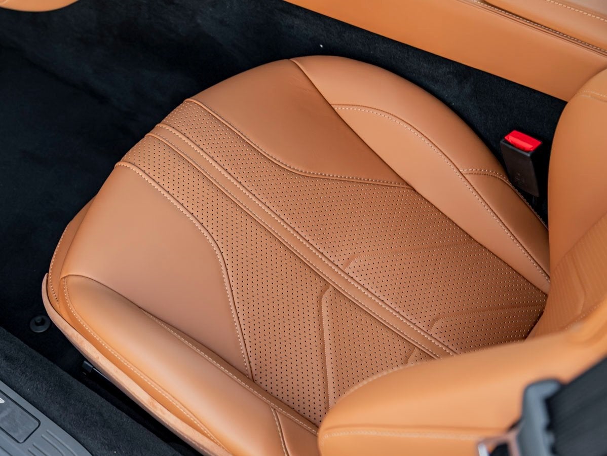 2026 Aston Martin Vantage Roadster