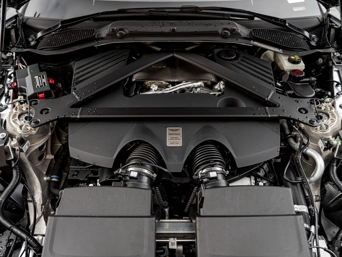 2026 Aston Martin Vantage Roadster