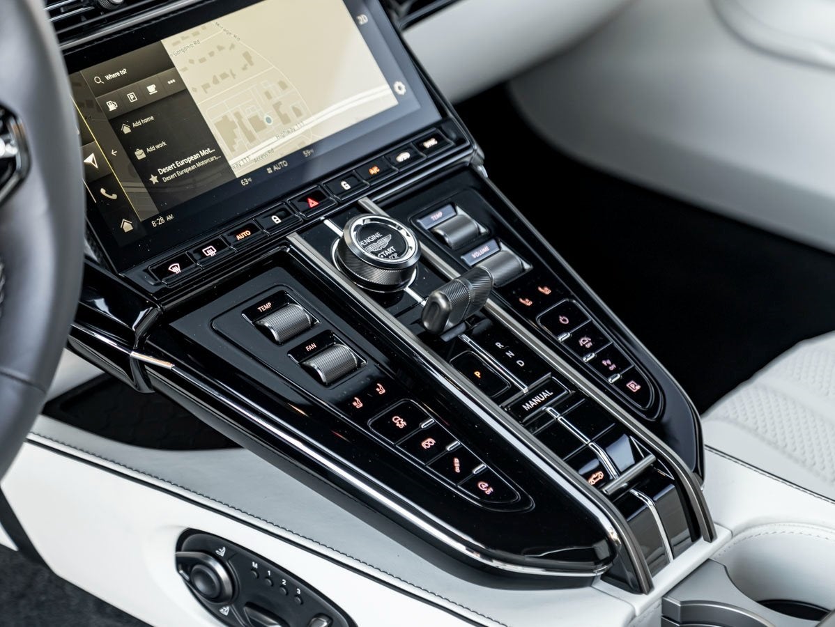 2026 Aston Martin Vantage Roadster