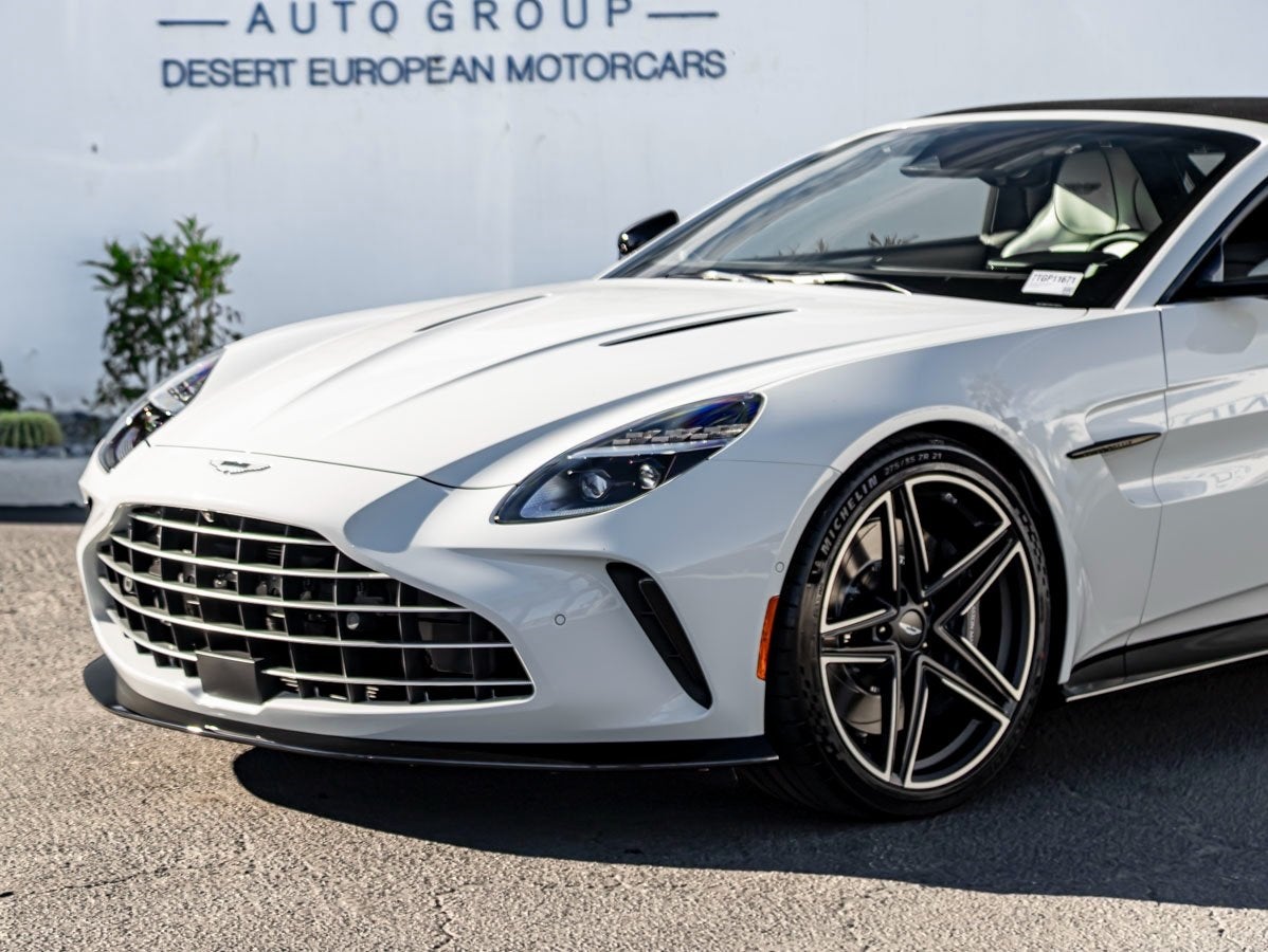2026 Aston Martin Vantage Roadster