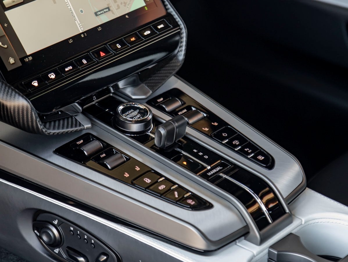 2025 Aston Martin Vanquish V12