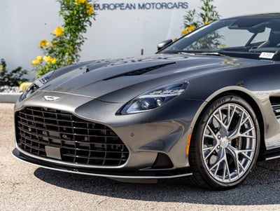 2025 Aston Martin Vanquish V12