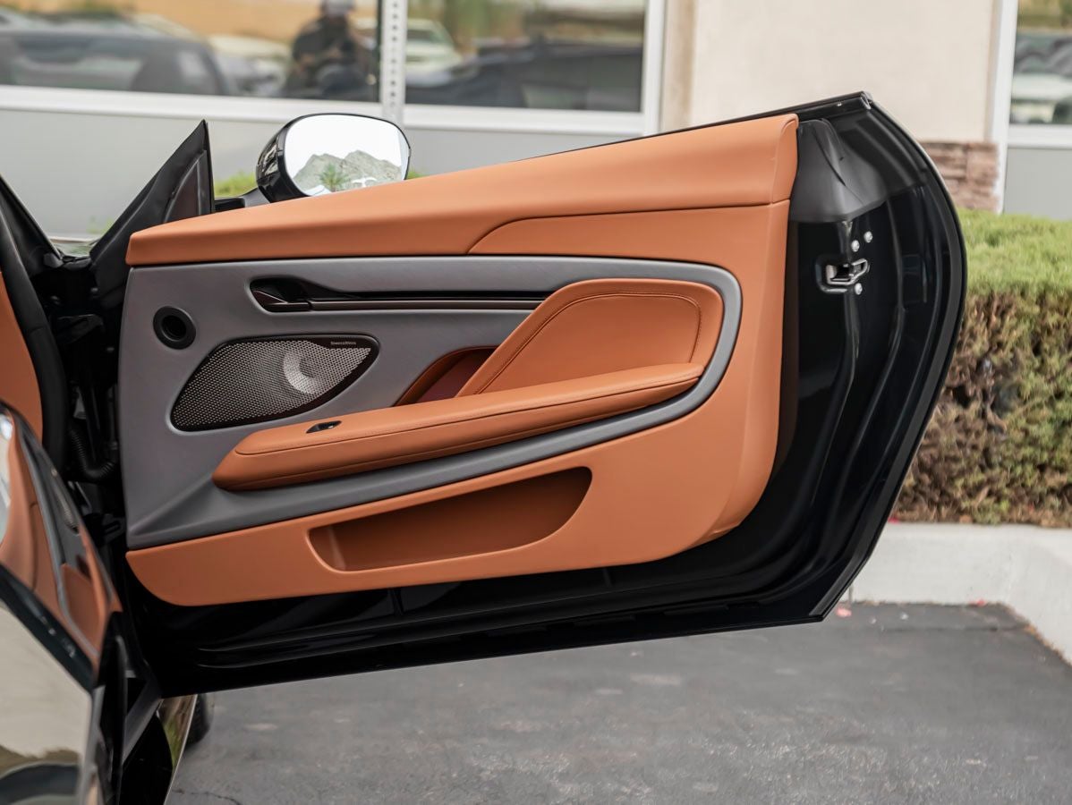 2026 Aston Martin Vanquish V12