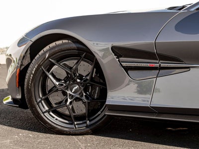 2027 Aston Martin Vanquish Base