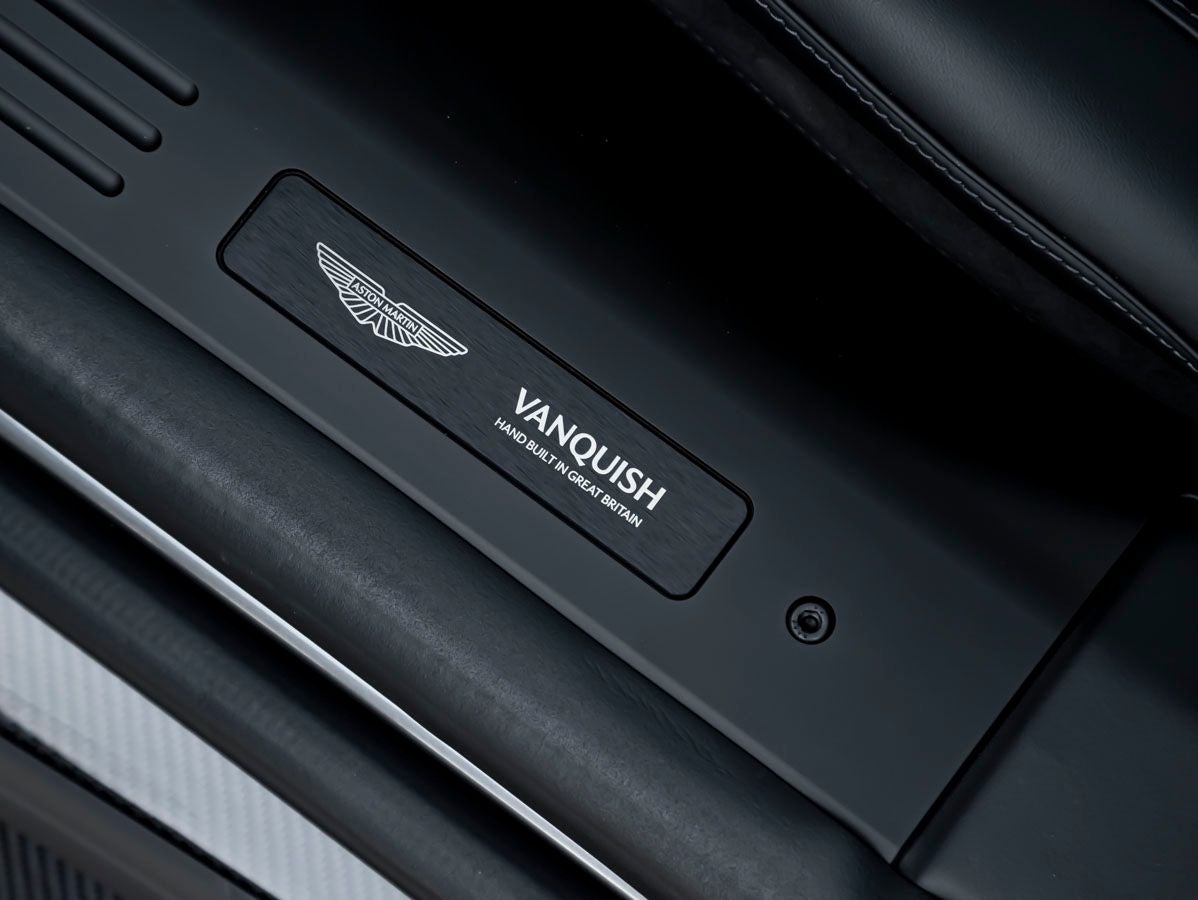 2027 Aston Martin Vanquish Base