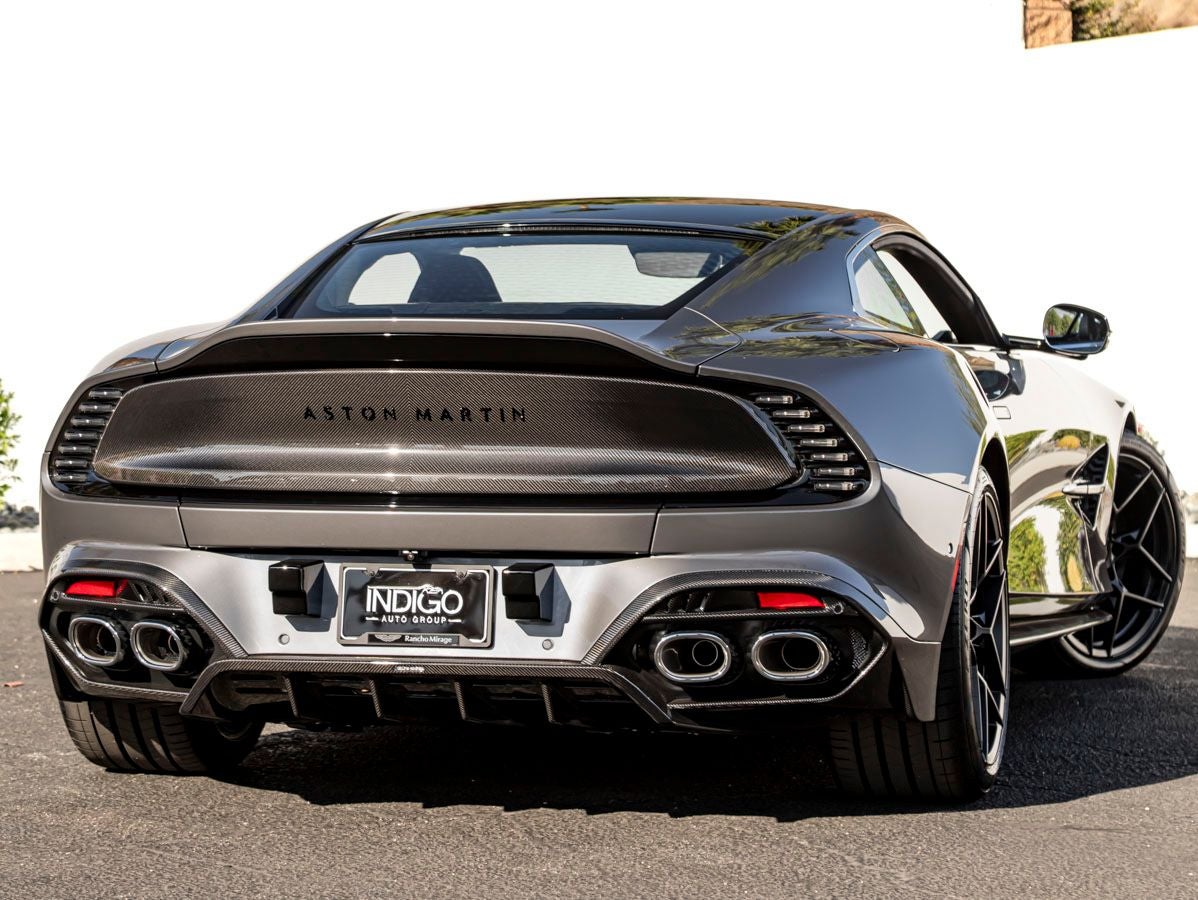 2027 Aston Martin Vanquish Base