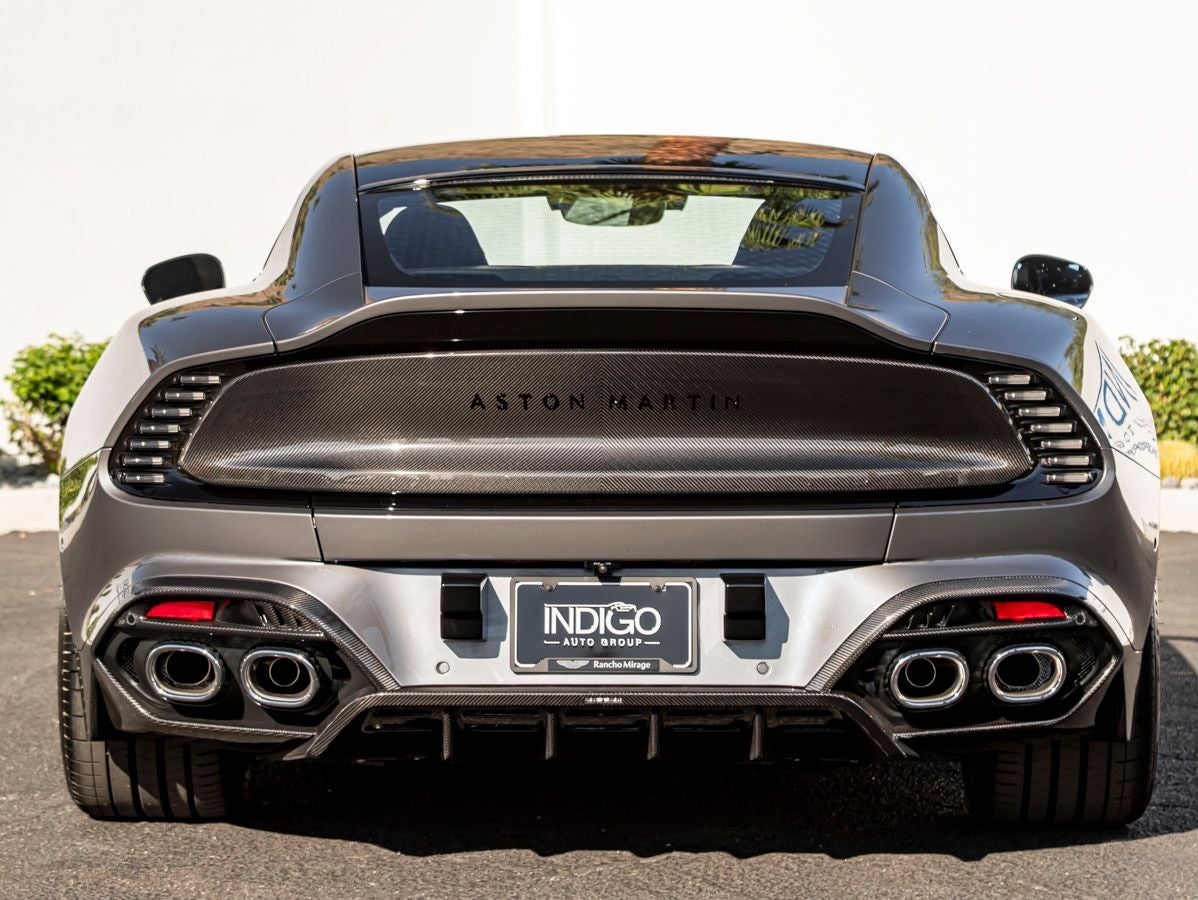2027 Aston Martin Vanquish Base