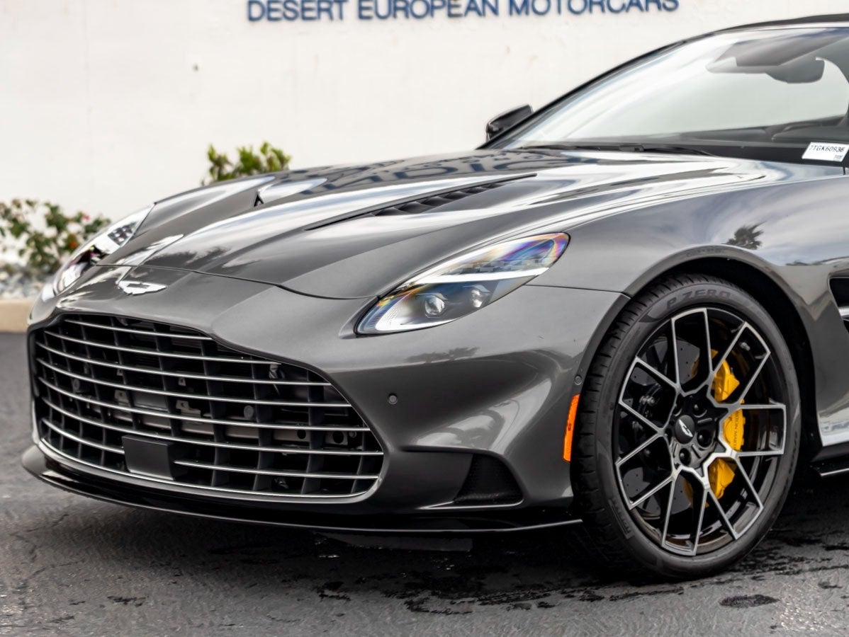2026 Aston Martin Vanquish Volante