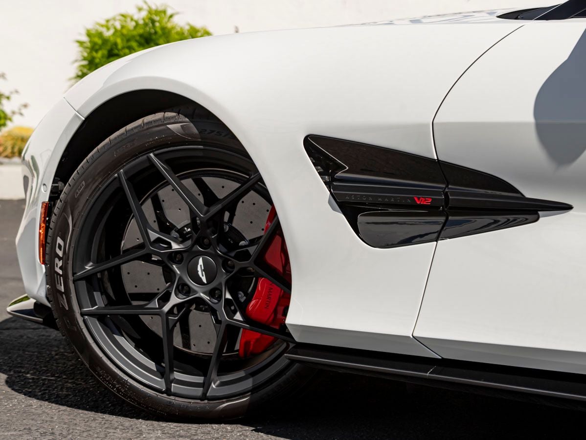 2026 Aston Martin Vanquish Volante