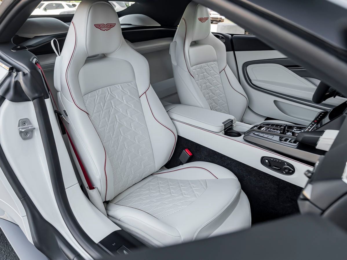 2026 Aston Martin Vanquish Volante