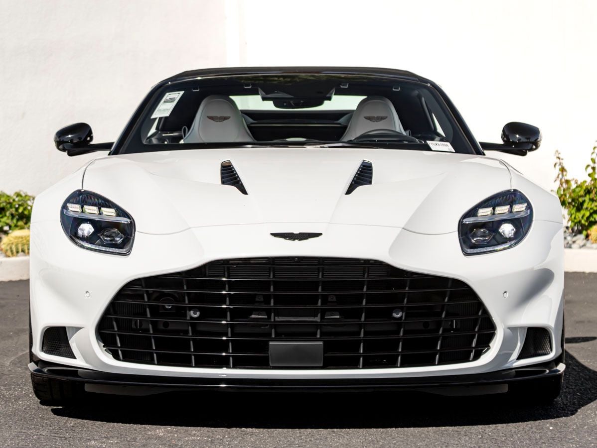 2026 Aston Martin Vanquish Volante