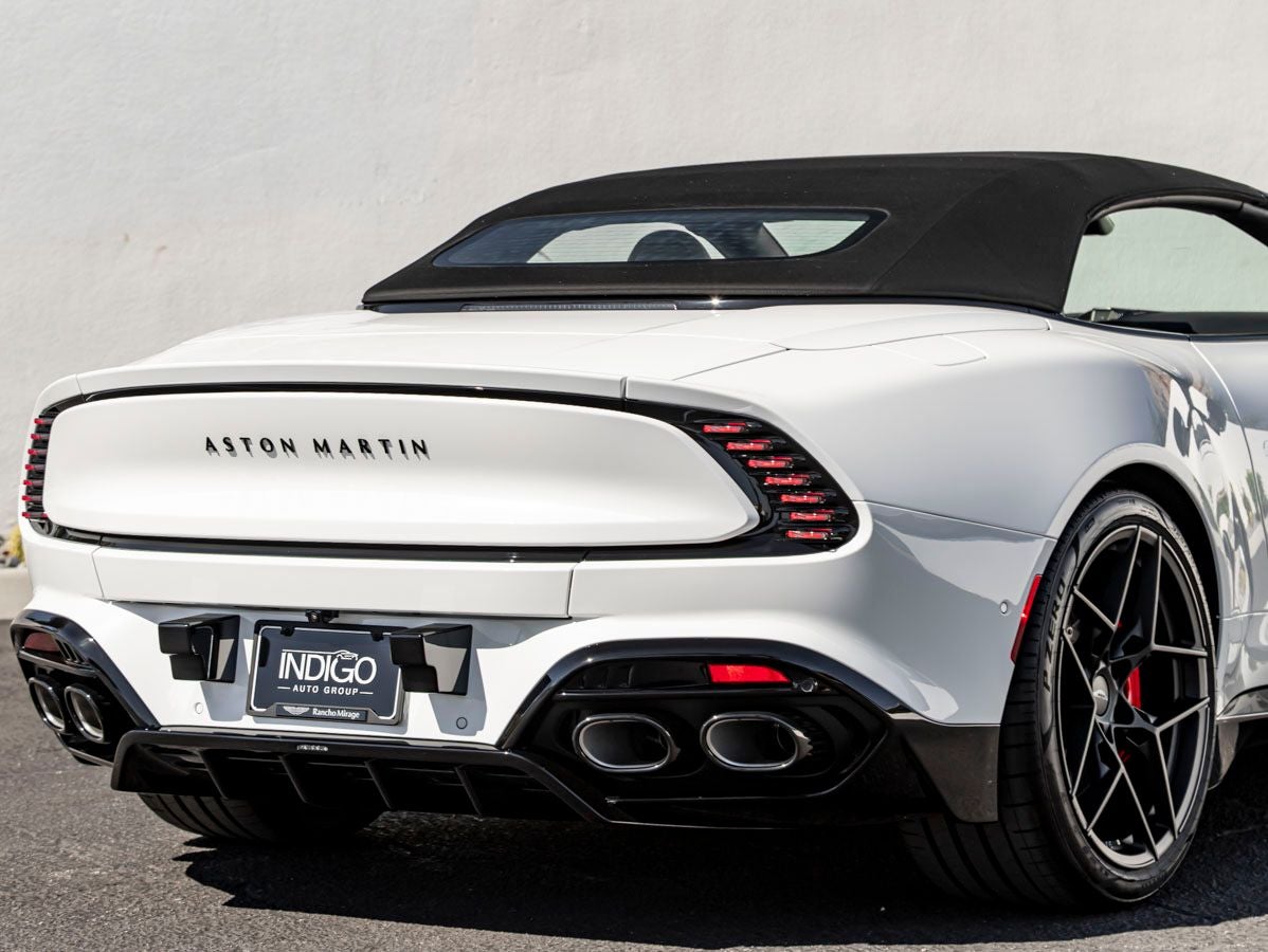 2026 Aston Martin Vanquish Volante