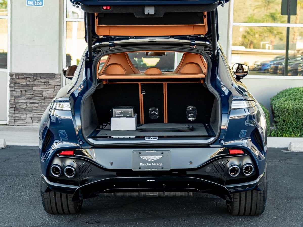 2026 Aston Martin DBX 707