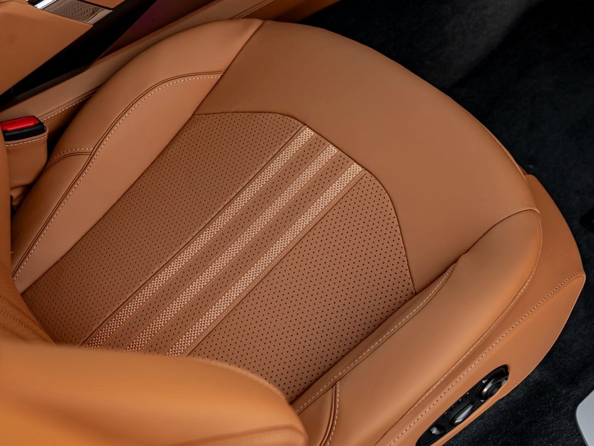 2026 Aston Martin DBX 707