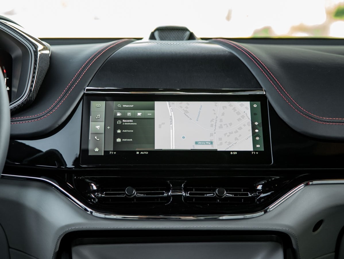 2025 Aston Martin DBX 707 707