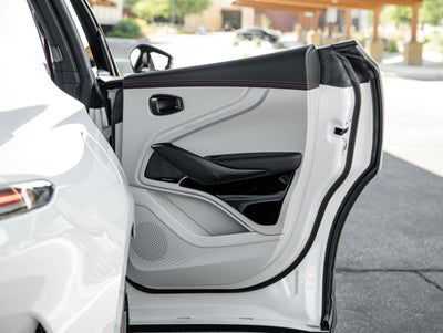 2025 Aston Martin DBX 707 707