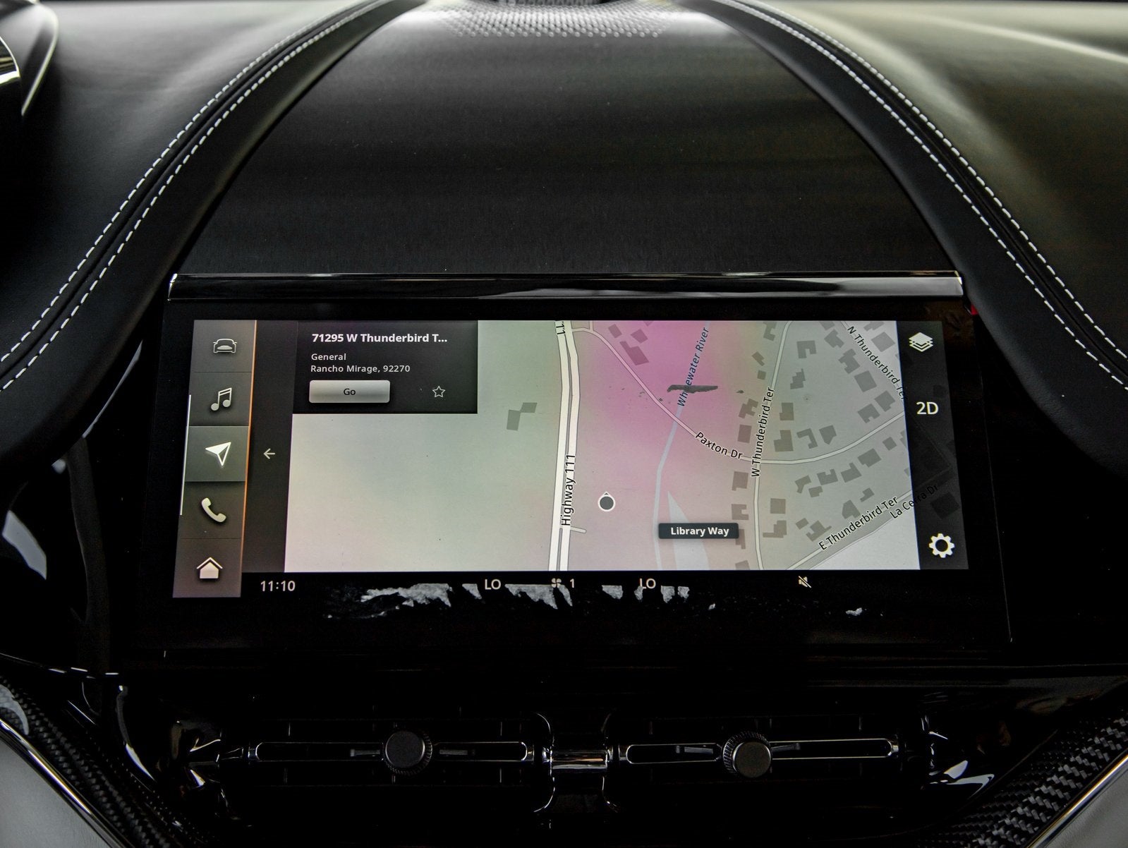 2025 Aston Martin DBX 707