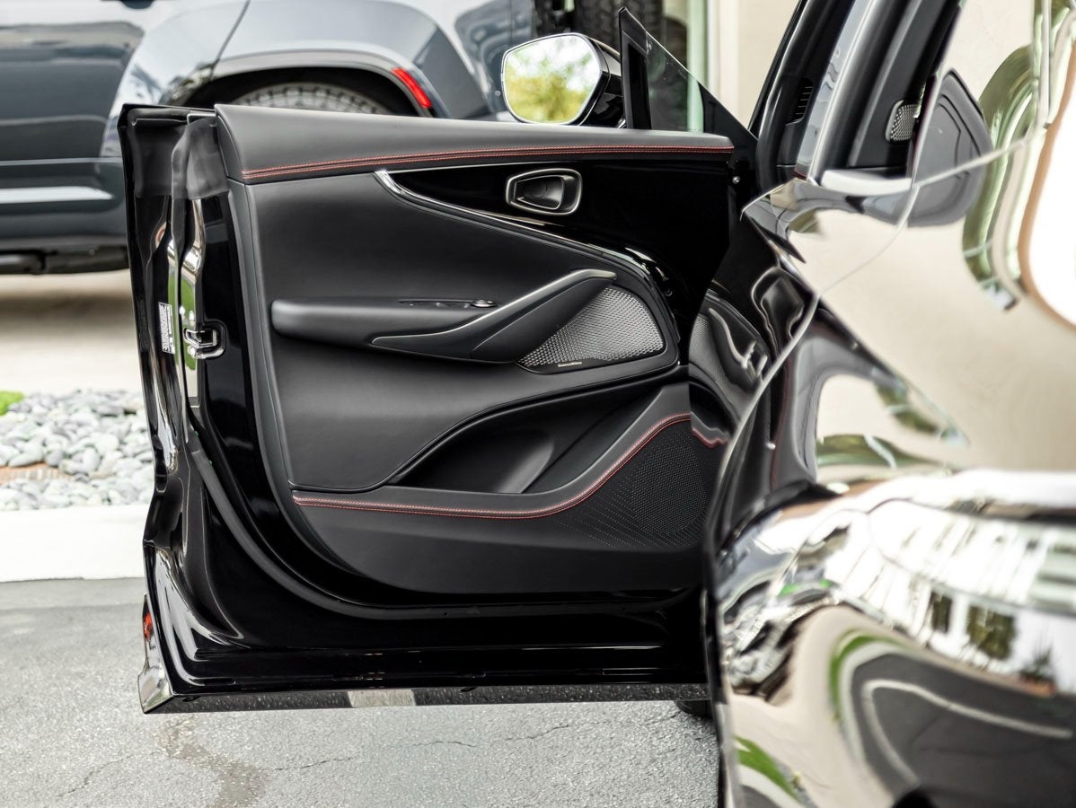 2026 Aston Martin DBX S