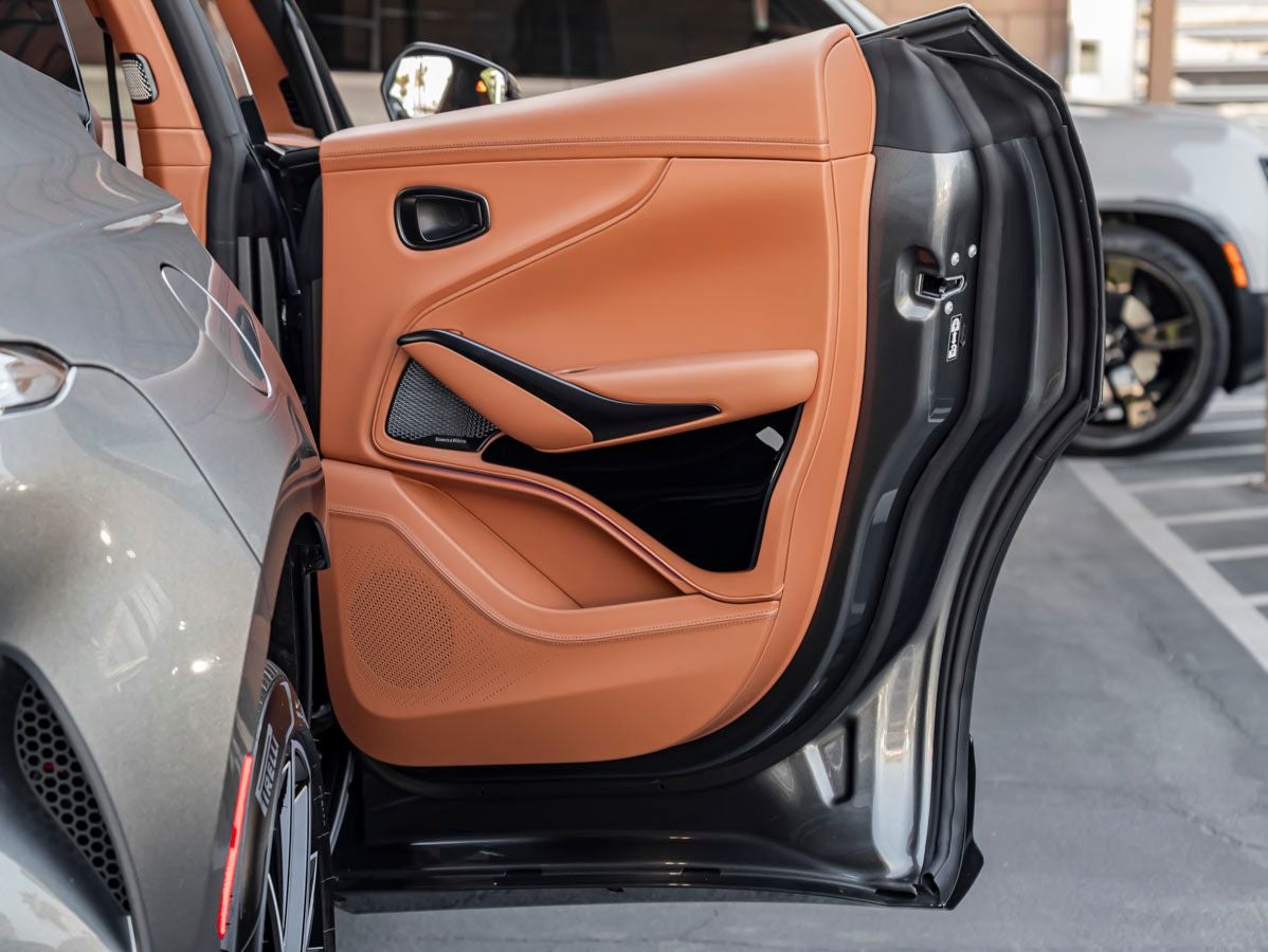 2026 Aston Martin DBX S